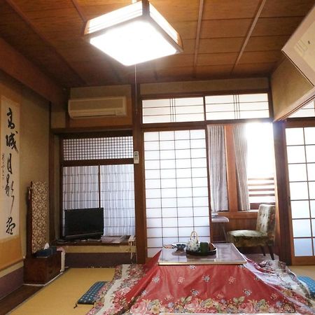 Ougiya Ryokan Тоёока Экстерьер фото