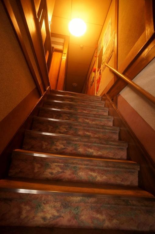 Ougiya Ryokan Тоёока Экстерьер фото